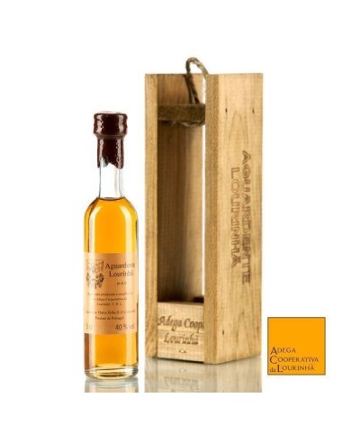 Brandy DOC Lourinh&atilde; Emb. Madeira 50ml | Adega Cooperativa Lourinh&atilde;