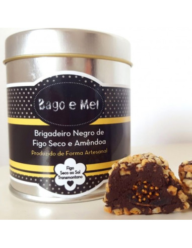 Brigadeiro Negro de Figo Seco e Am&ecirc;ndoa