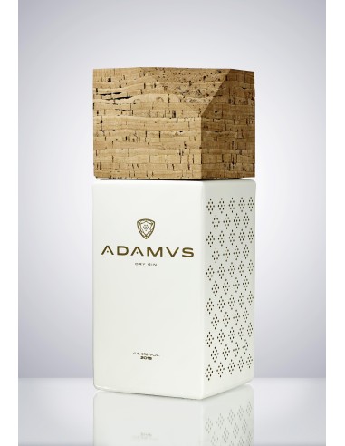 ADAMUS Organic Dry Gin 70cl | Destilaria Levira