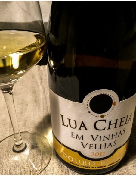 Lua Cheia Em Vinhas Velhas Reserva Branco 2011 | Lua Cheia em Vinhas Velhas